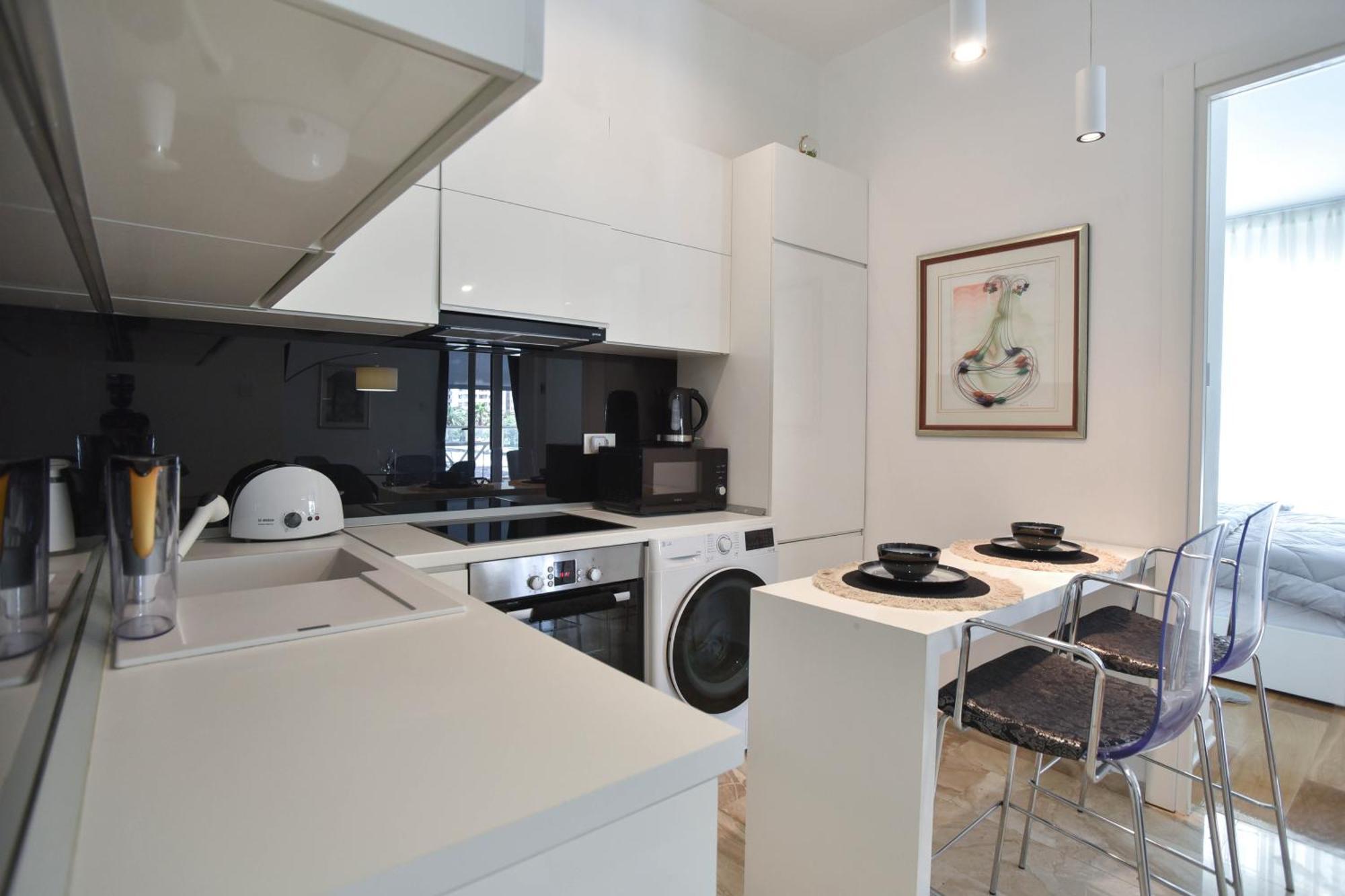 Apartment Luxury One Bedroom In Beachfront Budva